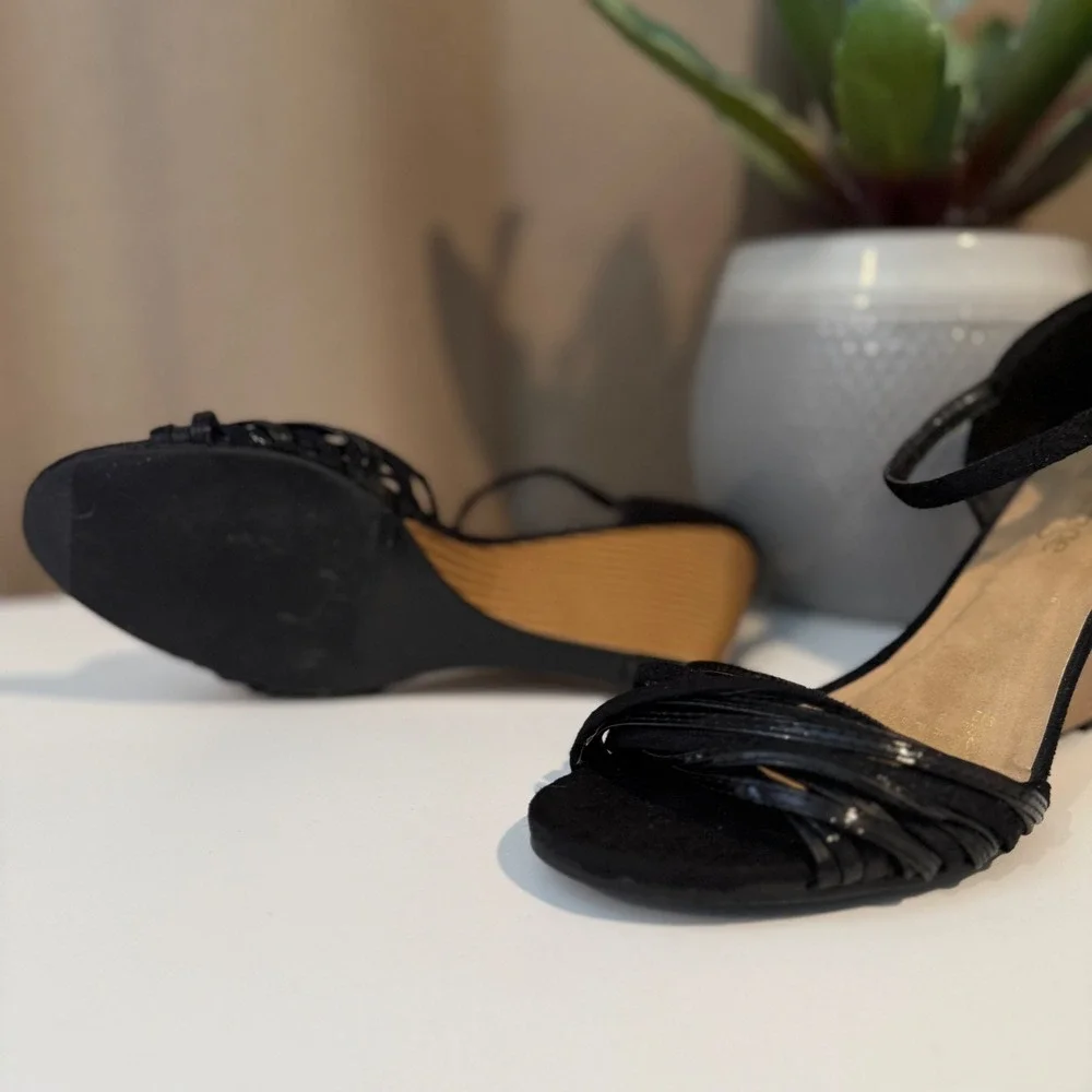 Garage tiara black